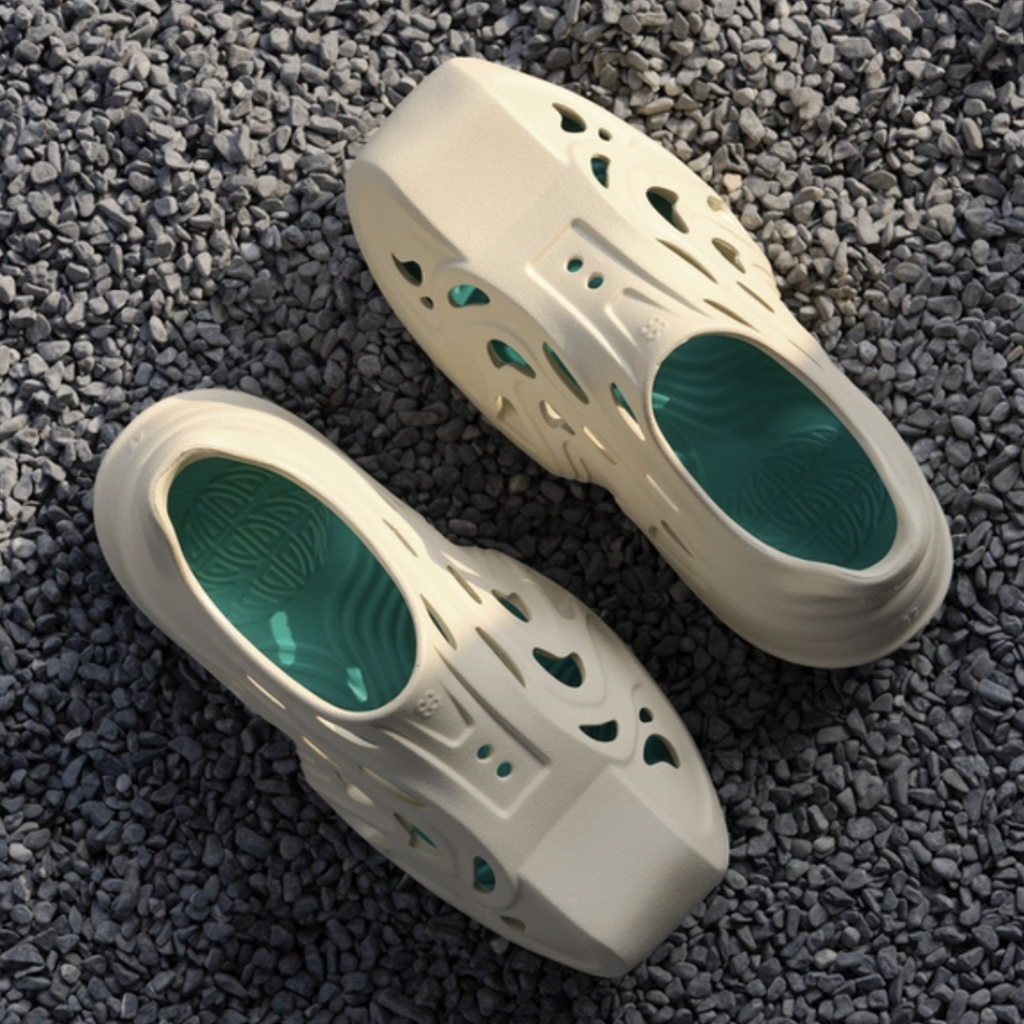 Hyper Slides