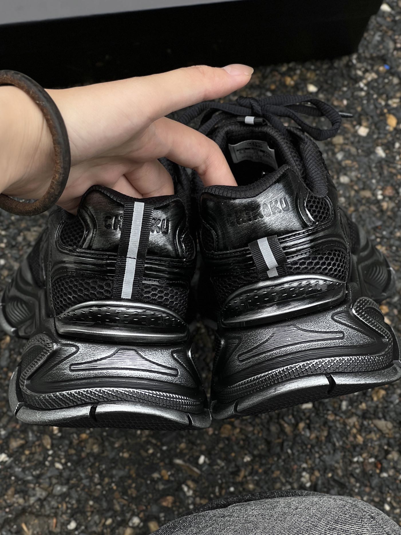 CHIKOKU- Sneaker – SO3