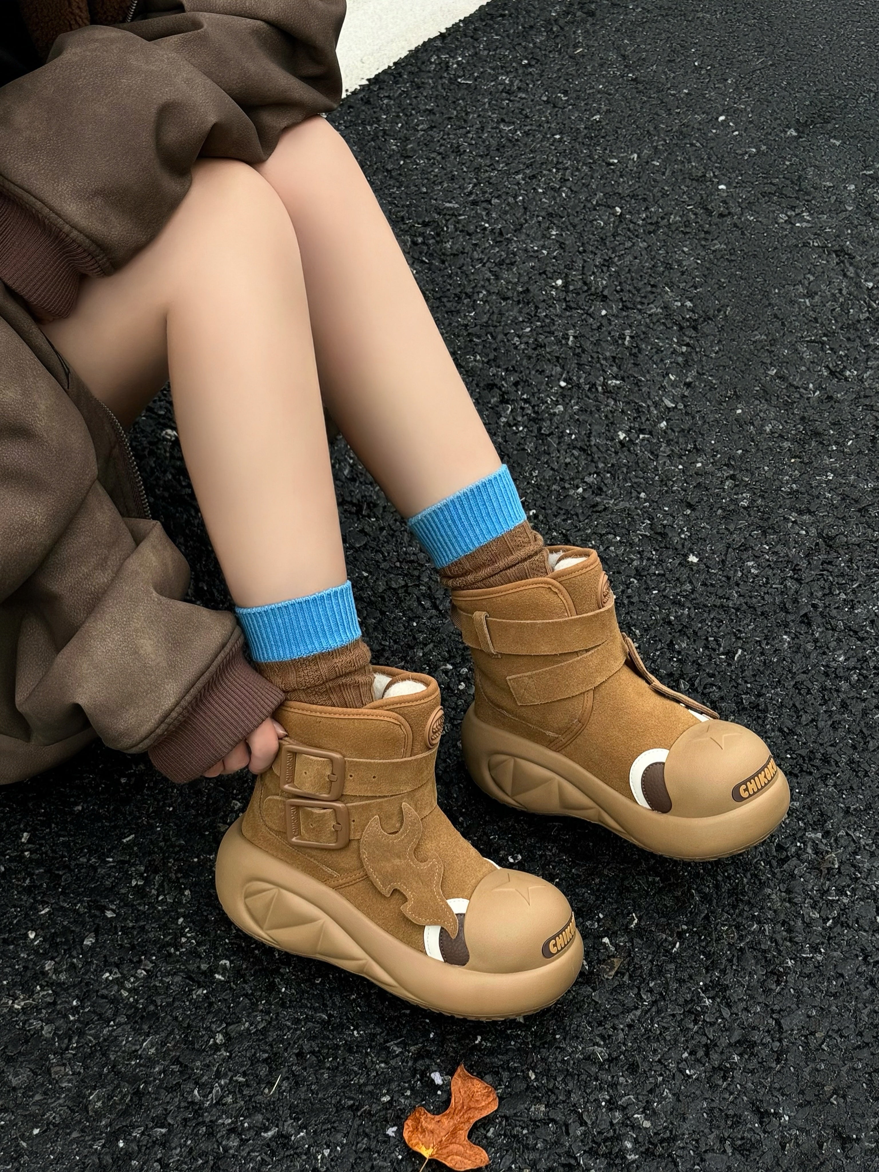 -지각- 113 BROWN