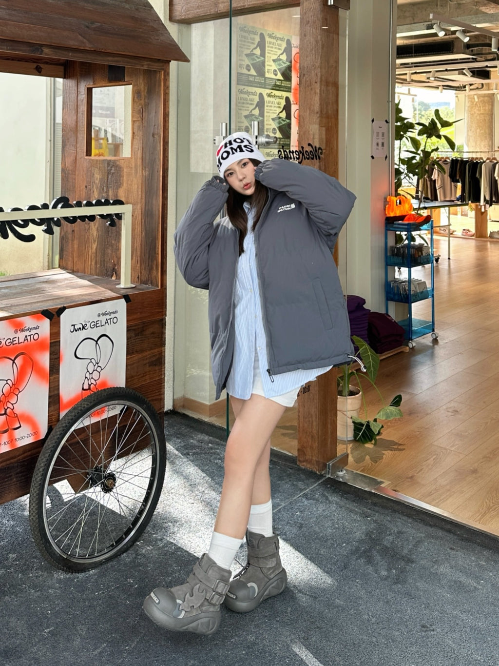 -CHIKOKU- 113 GRAY