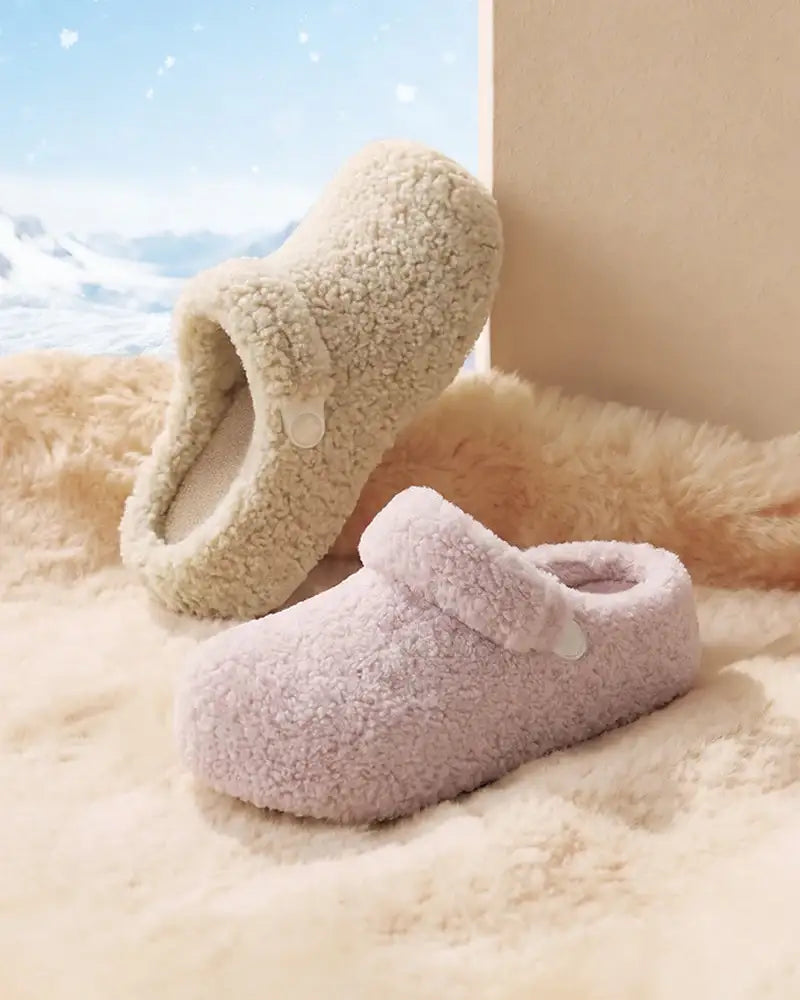 Crescent Clog