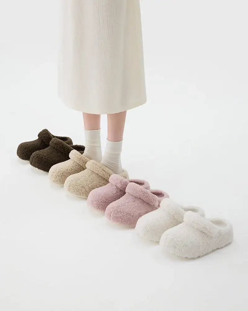 Crescent Clog