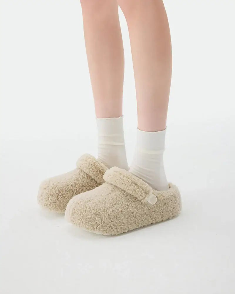 Crescent Clog