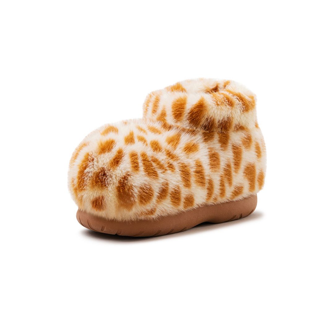 Giraffe Fuzzy Boots (Low cut)